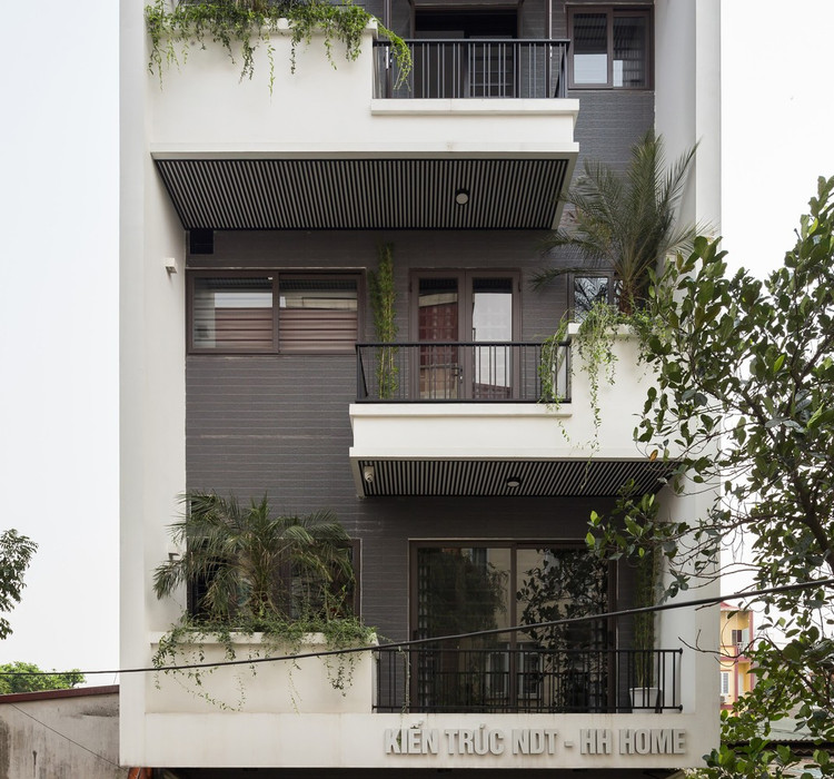 Thiet ke mat tien so le, nha Bac Ninh gay “sot” tren bao My