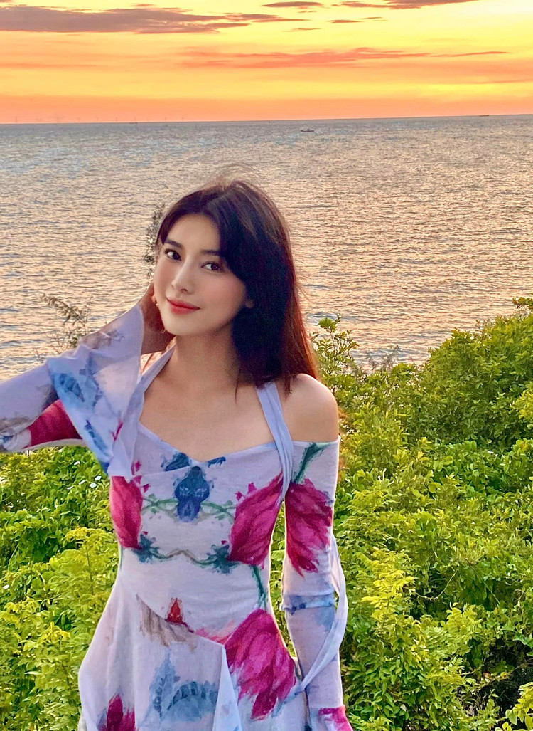 Ben trong can nha hon 5 ty Cao Thai Ha tang me ruot-Hinh-2