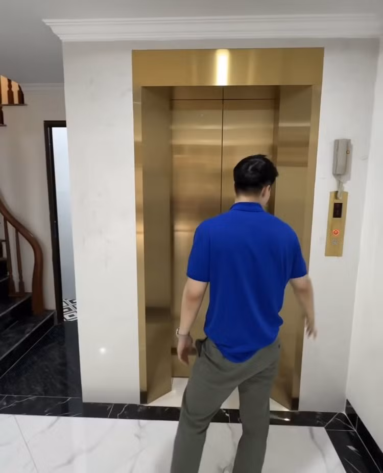 Can canh ngoi nha 7 tang giua Ha Noi cua TikToker Tun Pham-Hinh-3