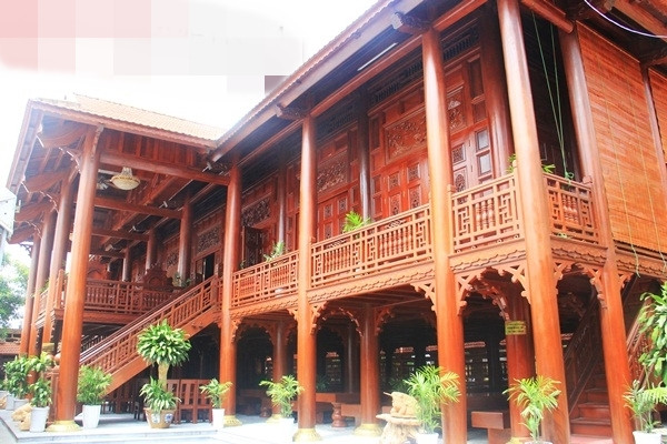 Co gi trong nha san go lim 200 ty cua dai gia Dien Bien?-Hinh-3