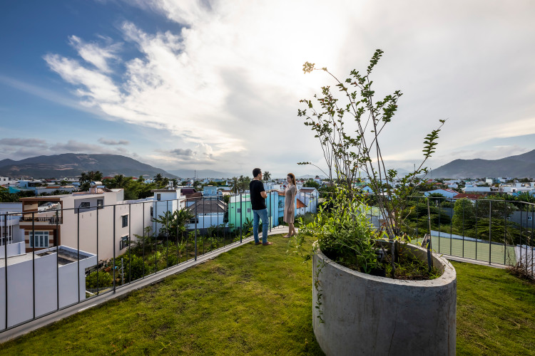 Nha ngoai o dep tua khu nghi duong o Nha Trang tren bao My-Hinh-13
