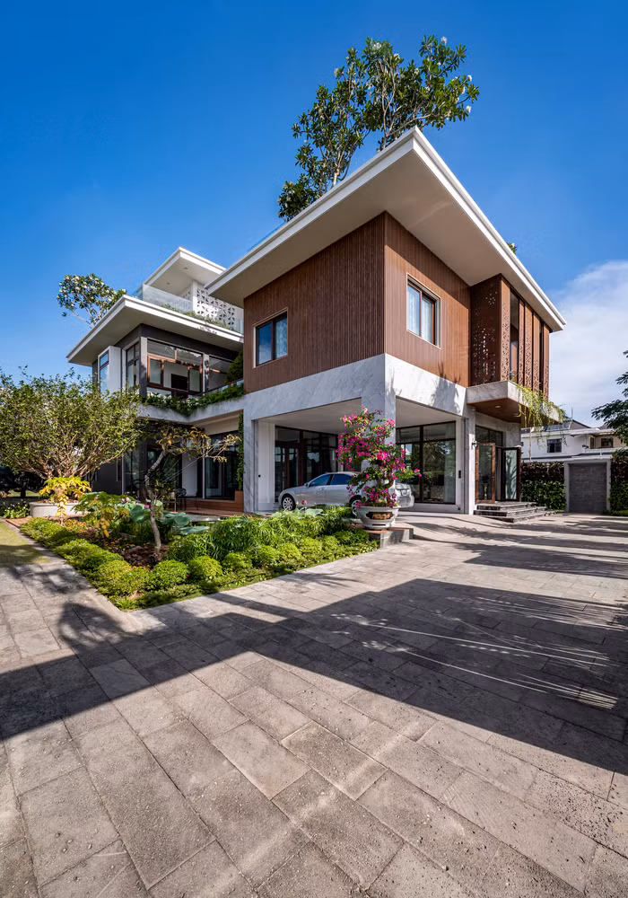 Phu xanh mai bang vuon cay, biet thu Can Tho mat ruoi quanh nam-Hinh-2