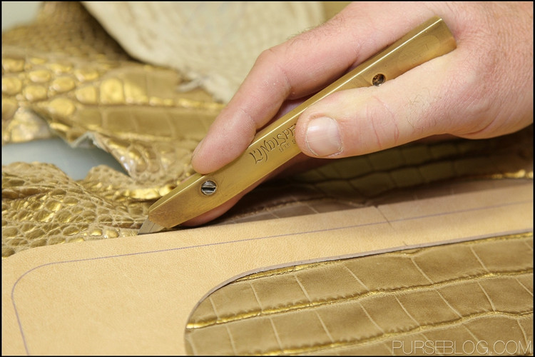 Tan thay quy trinh san xuat tui hang hieu gia len toi trieu do-Hinh-3