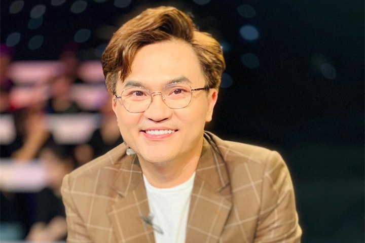 Biet thu san vuon trieu do cua “MC giau nhat Viet Nam”