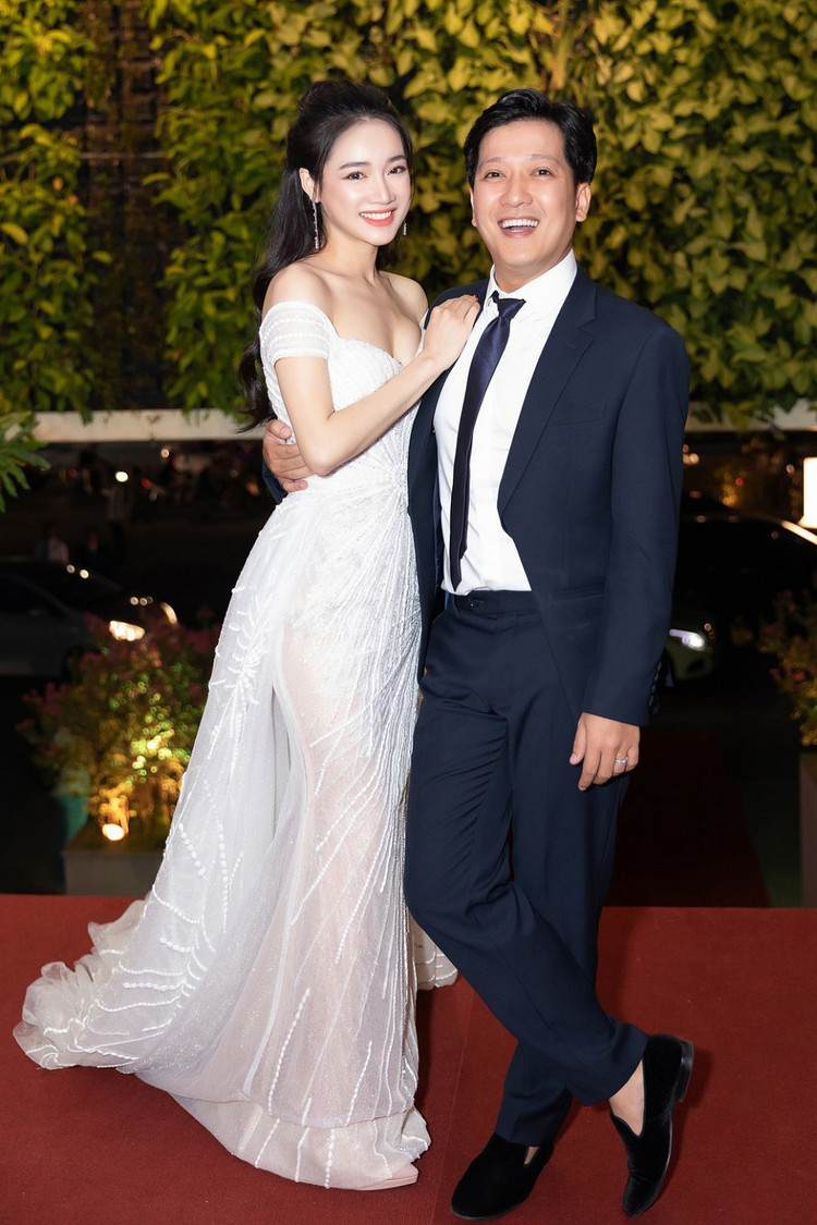 “Biet phu” nghin met vuong, tri gia 70 ty cua Truong Giang - Nha Phuong