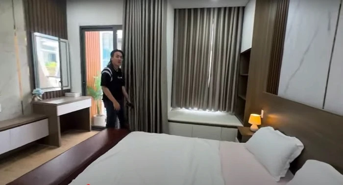 Ben trong nha moi 7 ty “ai mua ban luon” cua MC Cat Tuong-Hinh-10