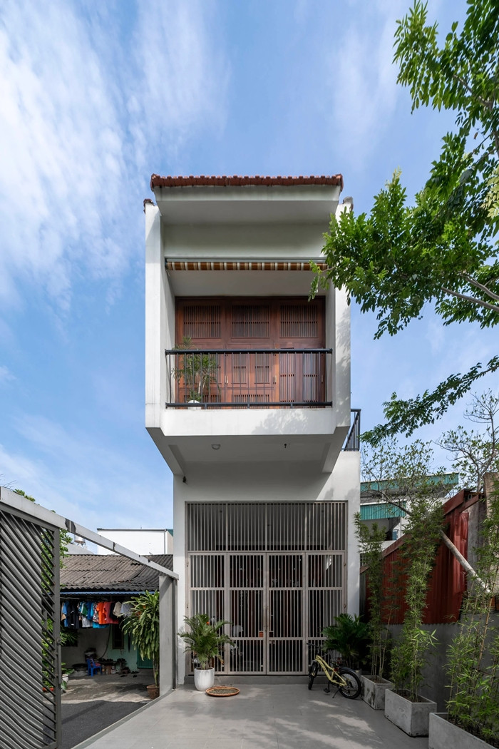 Xay tren dat meo, nha ong van ngap tran anh sang va cay xanh-Hinh-2