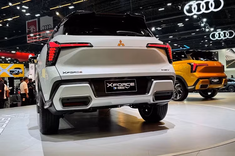Mitsubishi Xforce HEV tu 683 trieu, 