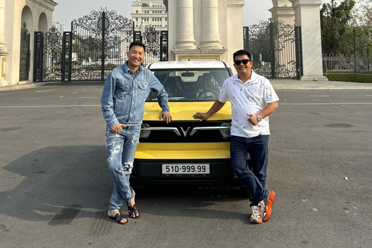 VinFast VF3 quốc dân biển "ngũ quý 9" hơn 4 tỷ gắn mào Taxi - Hình 8 VinFast VF3 quoc dan bien