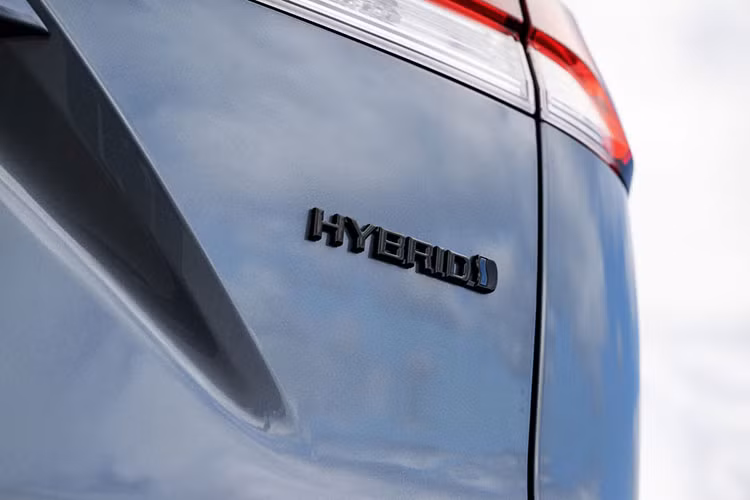 Toyota Corolla Cross the he moi se co nhieu diem chung voi Camry?-Hinh-3