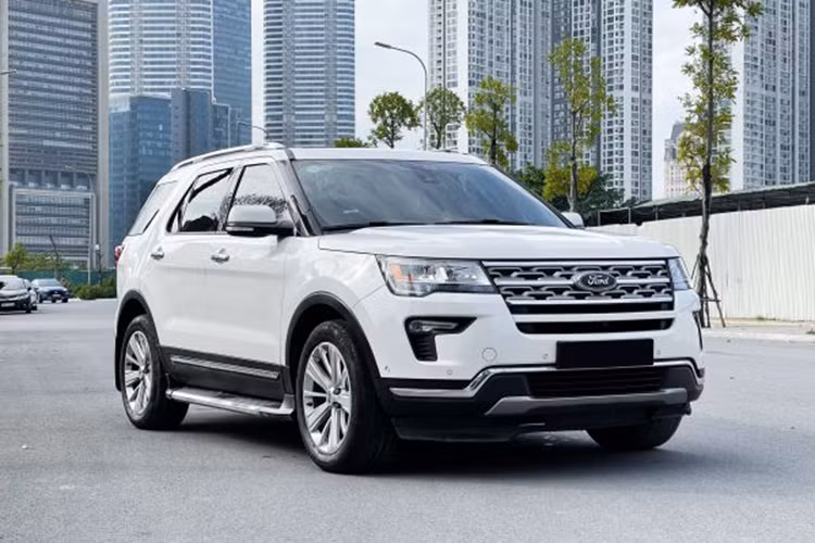 Hơn 4.000 xe Ford Explorer tại Việt Nam "dính án" triệu hồi Hon 4.000 xe Ford Explorer tai Viet Nam