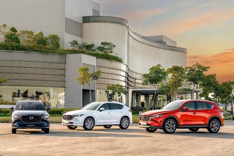 Mazda CX-5 tai Viet Nam tang gia them 20 trieu dong