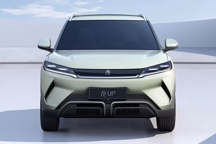 BYD Atto 2 ra mat ngang co Mitsubishi Xforce, chay 312 km/sac-Hinh-3