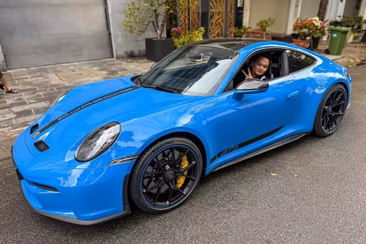 Porsche 911 GT3 hon 16 ty, 