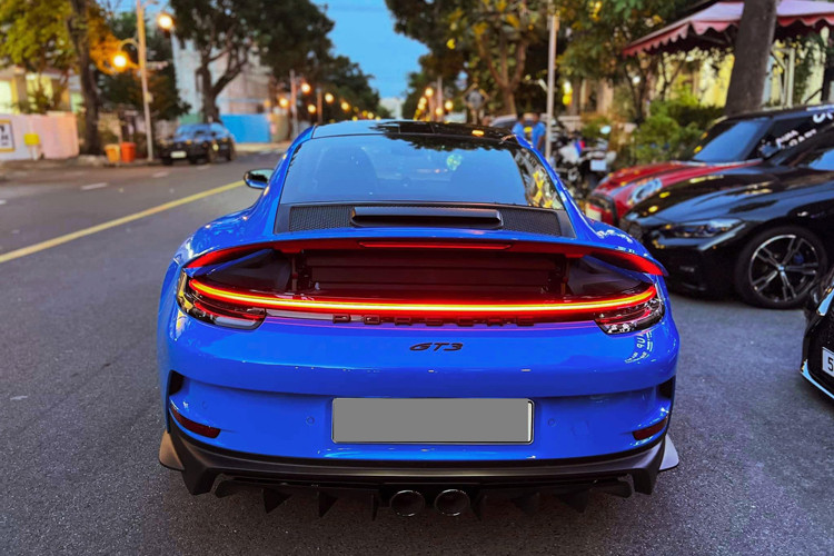 Porsche 911 GT3 hon 16 ty, 