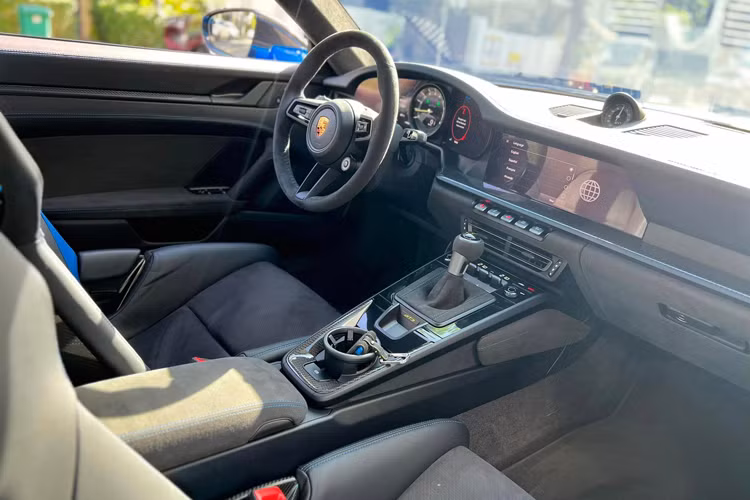 Porsche 911 GT3 hon 16 ty, 