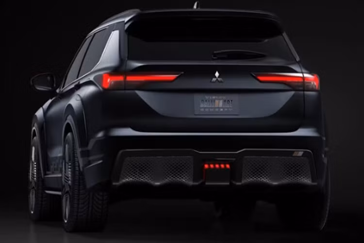 Lo dien Mitsubishi Outlander PHEV ban Ralliart tu 901,2 trieu dong-Hinh-4