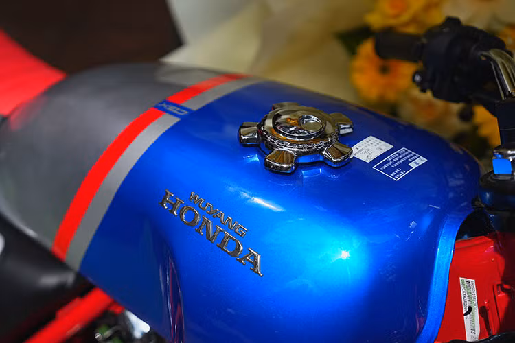 Can canh Honda CGX150 Cafe Racer dac biet, hon 78 trieu dong-Hinh-4