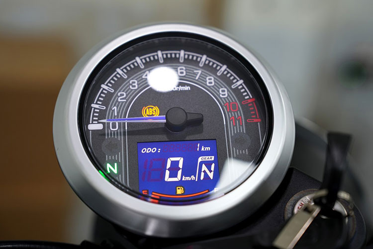 Can canh Honda CGX150 Cafe Racer dac biet, hon 78 trieu dong-Hinh-5