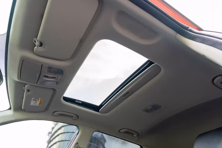 Can canh Kia Sonet 2024 tai Viet Nam, nang cap cong nghe dang tien-Hinh-7