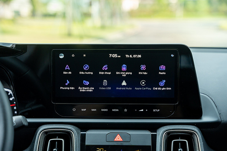 Can canh Kia Sonet 2024 tai Viet Nam, nang cap cong nghe dang tien-Hinh-6