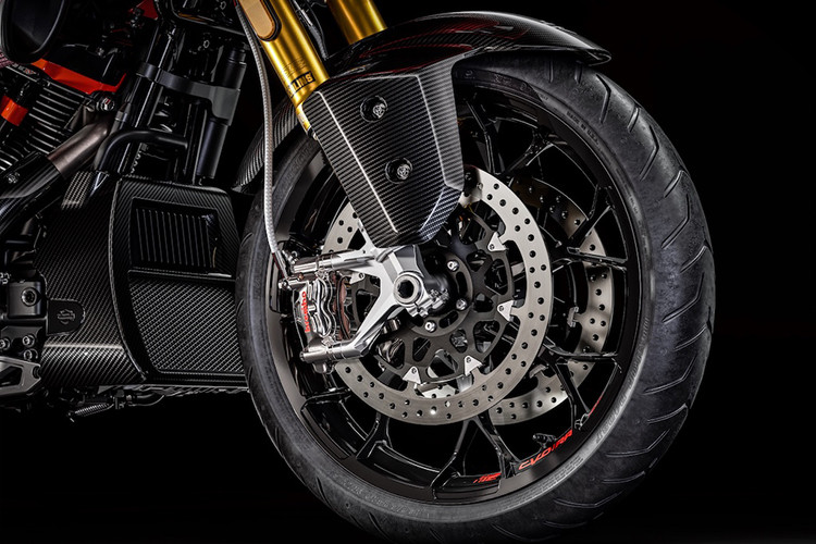 Sieu pham Harley-Davidson Road Glide CVO 