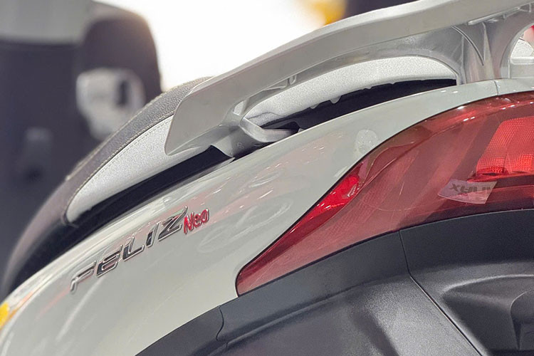 Chi tiết Vinfast Feliz NEO 2025 - "xe máy điện giá 31,9 triệu đồng - Hình 6 Chi tiet Vinfast Feliz NEO 2025 -