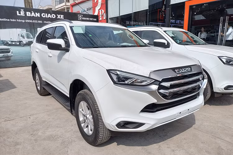 Loat oto e nhat Viet Nam thang 1/2024, xe Toyota Viet Nam 