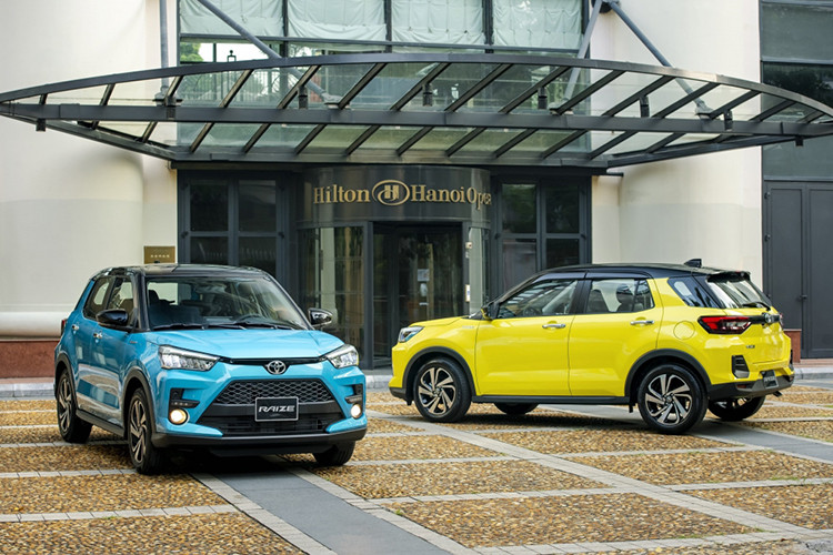 Tam gia 500 trieu dong, chon mua oto gam cao nao 