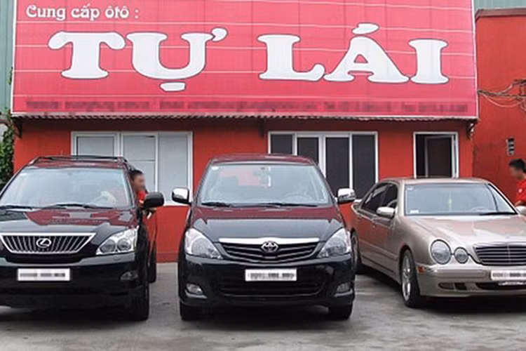 Thue oto tu lai ve que an Tet can luu y gi?-Hinh-3