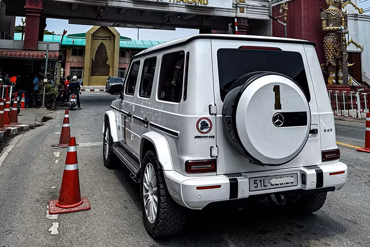 Dan choi 9x ban Mercedes-AMG G63 chay xuyen luc dia 9,7 ty-Hinh-4