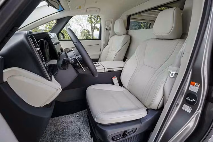 Can canh Lexus LM 500h - 