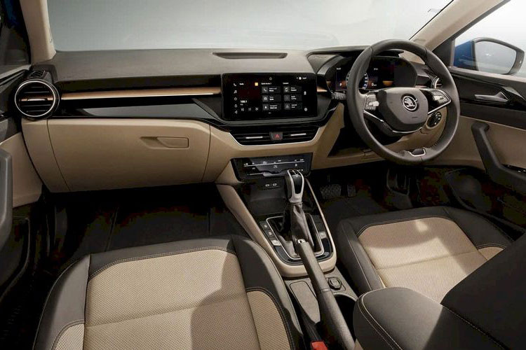 Skoda Slavia 2025 tu 500 trieu ve Viet Nam, 