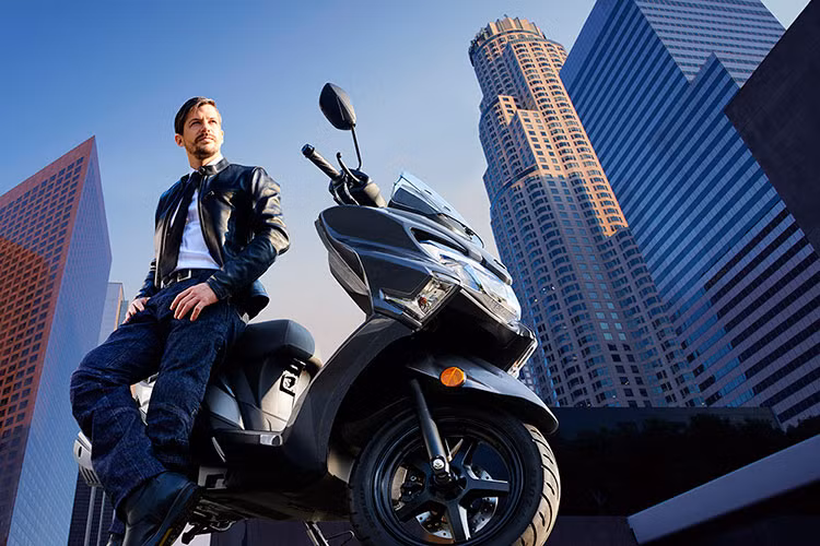 Suzuki Burgman Street 2025, xe ga cao cap chi tu 27,7 trieu dong-Hinh-7