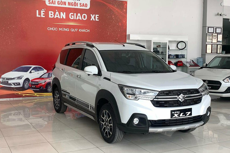 Toyota Corolla Altis lọt top xe ế nhất Việt Nam tháng 6/2024 - Hình 8 Toyota Corolla Altis lot top xe e nhat Viet Nam thang 6/2024-Hinh-8