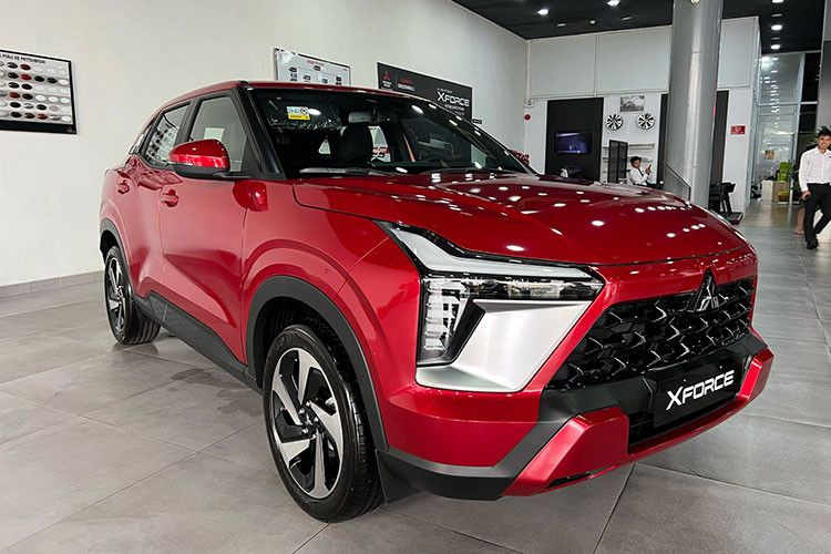 Loat oto Mitsubishi tai Viet Nam dang duoc giam den 55 trieu dong-Hinh-2