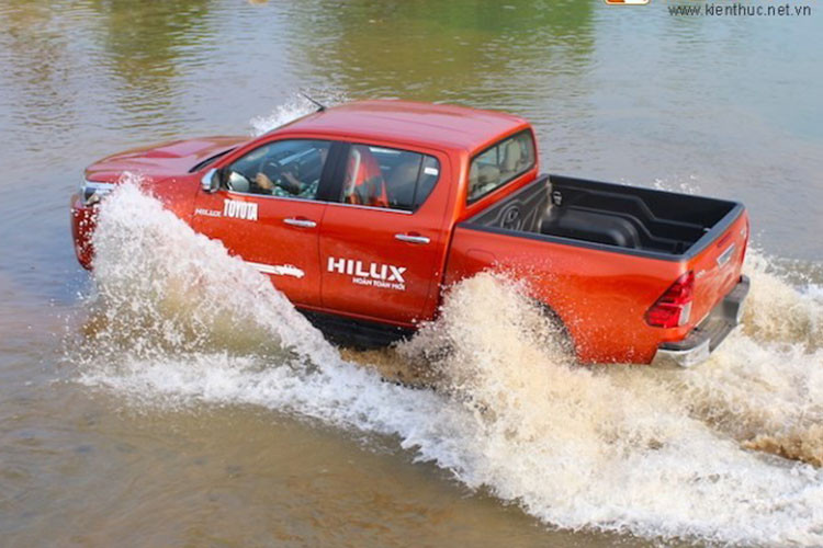 Top oto co kha nang loi nuoc tot, 