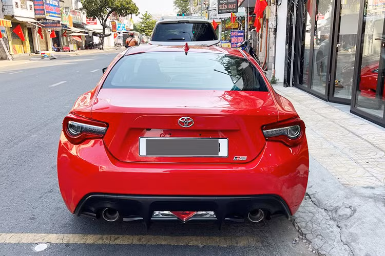 Cuong Do la “chot ha” xe the thao Toyota 86 hang hiem, gia mem-Hinh-4