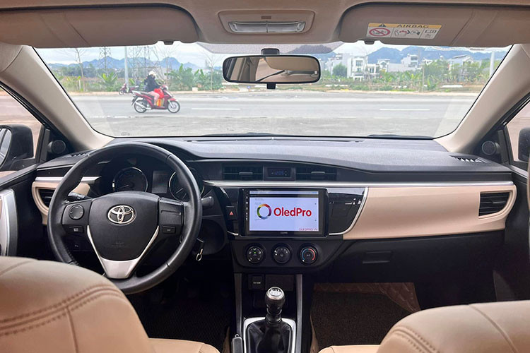 Top oto sedan cu doi cao 