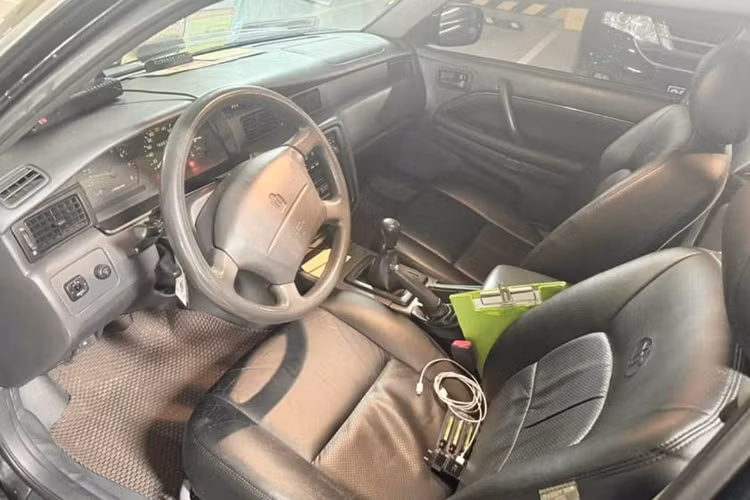 Muc so thi Toyota Crown 