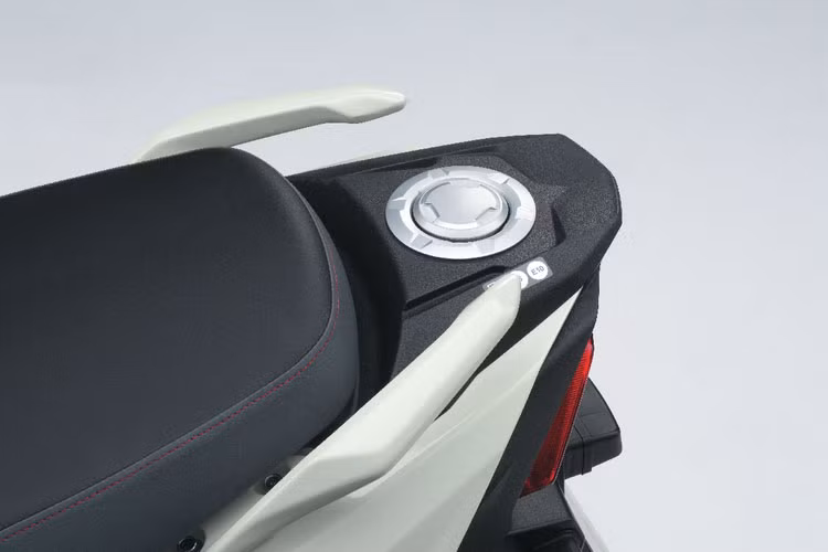 Suzuki Avenis 125 2025 - xe ga cong nghe chi hon 25 trieu dong-Hinh-6