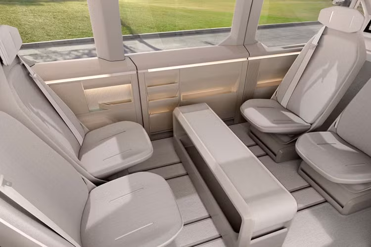 MPV KIA moi lo dien day tinh te, 