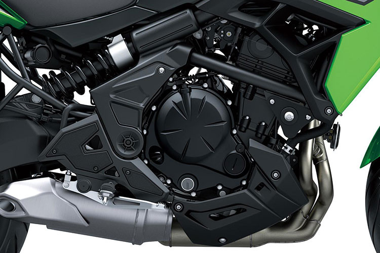 Kawasaki Versys 650 2025 trinh lang, 