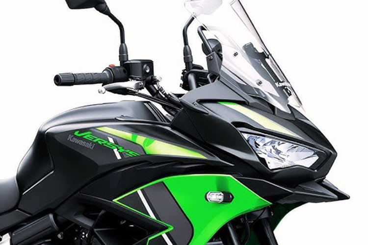 Kawasaki Versys 650 2025 trinh lang, 