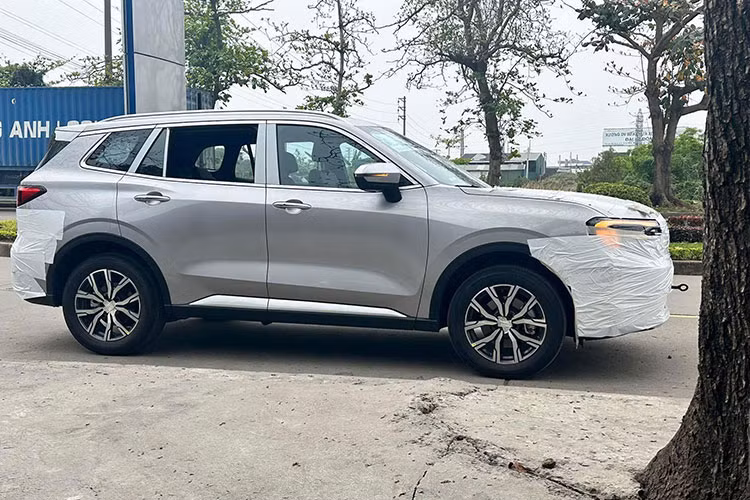 Ford Territory 2025 da ve Viet Nam, Mazda CX-5 de chung?