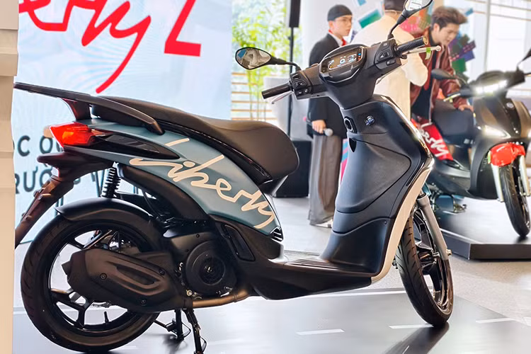Piaggio Liberty 2025 tu 57 trieu tai Viet Nam, 