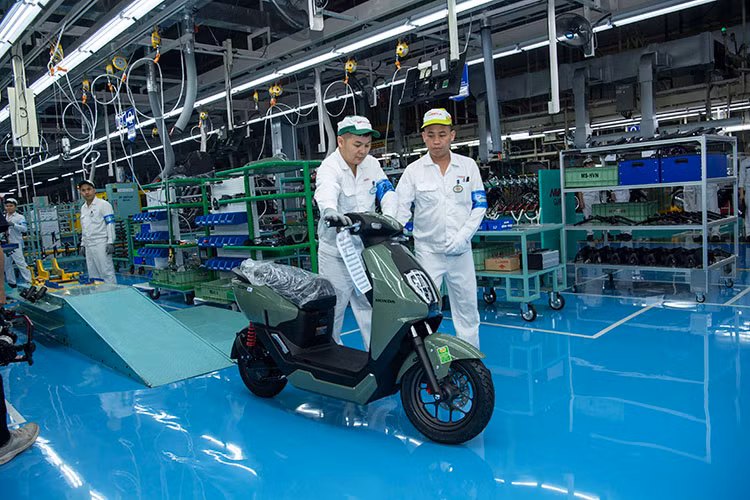 Honda ICON e: - xe may dien lap rap Viet Nam duoi 30 trieu dong-Hinh-6