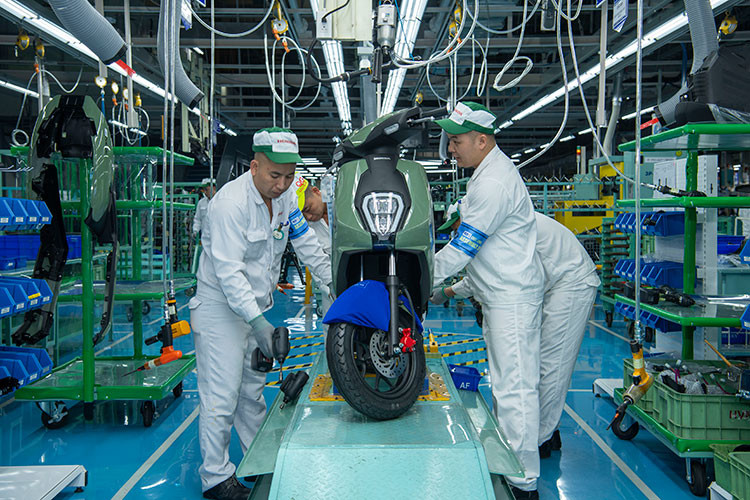 Honda ICON e: - xe may dien lap rap Viet Nam duoi 30 trieu dong-Hinh-5