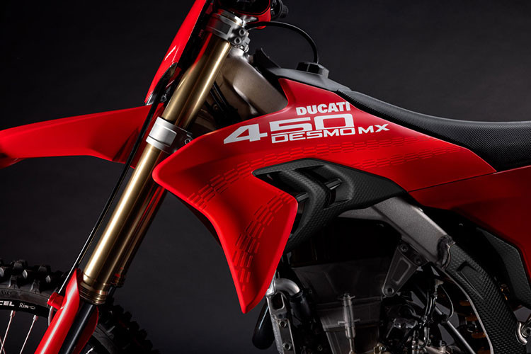 Ducati New Desmo 450 MX - 