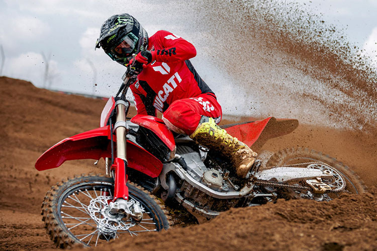 Ducati New Desmo 450 MX - 